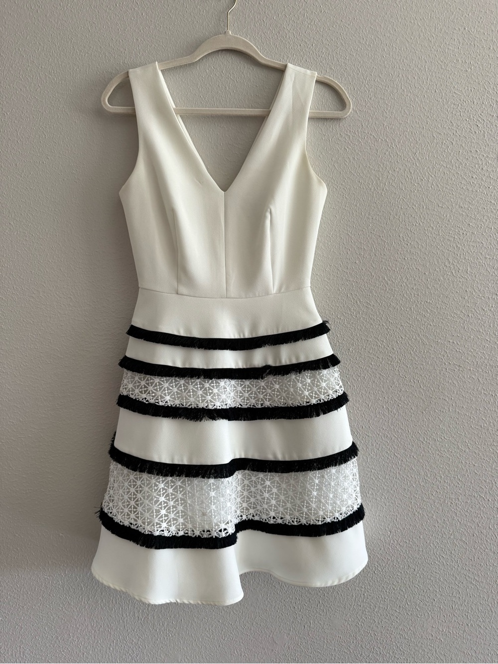 Adelyn Rae White Sleeveless V-Neck Dress with Black Trim